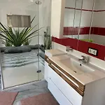 Nyaraló Luebke, Gartenblick