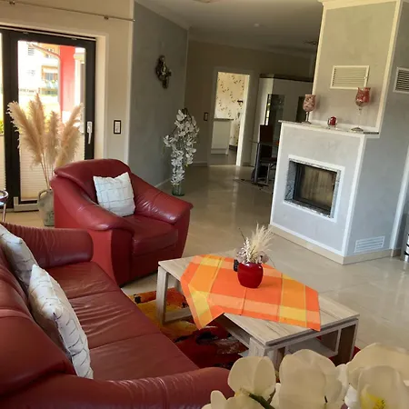 Luebke, Gartenblick 別荘 *