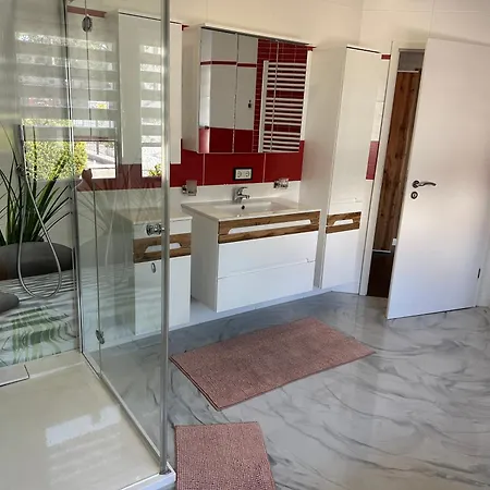 Luebke, Gartenblick 別荘